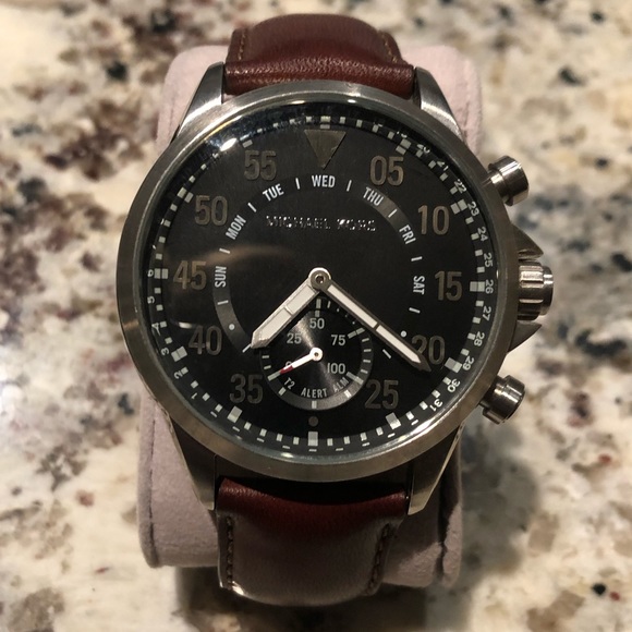 MICHAEL Michael Kors Other - Men’s Michael Kors smart watch